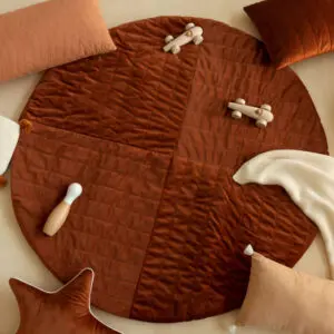 Speelkleed Kilimanjaro Velvet Wild Brown van Nobodinoz - My Little Carpet