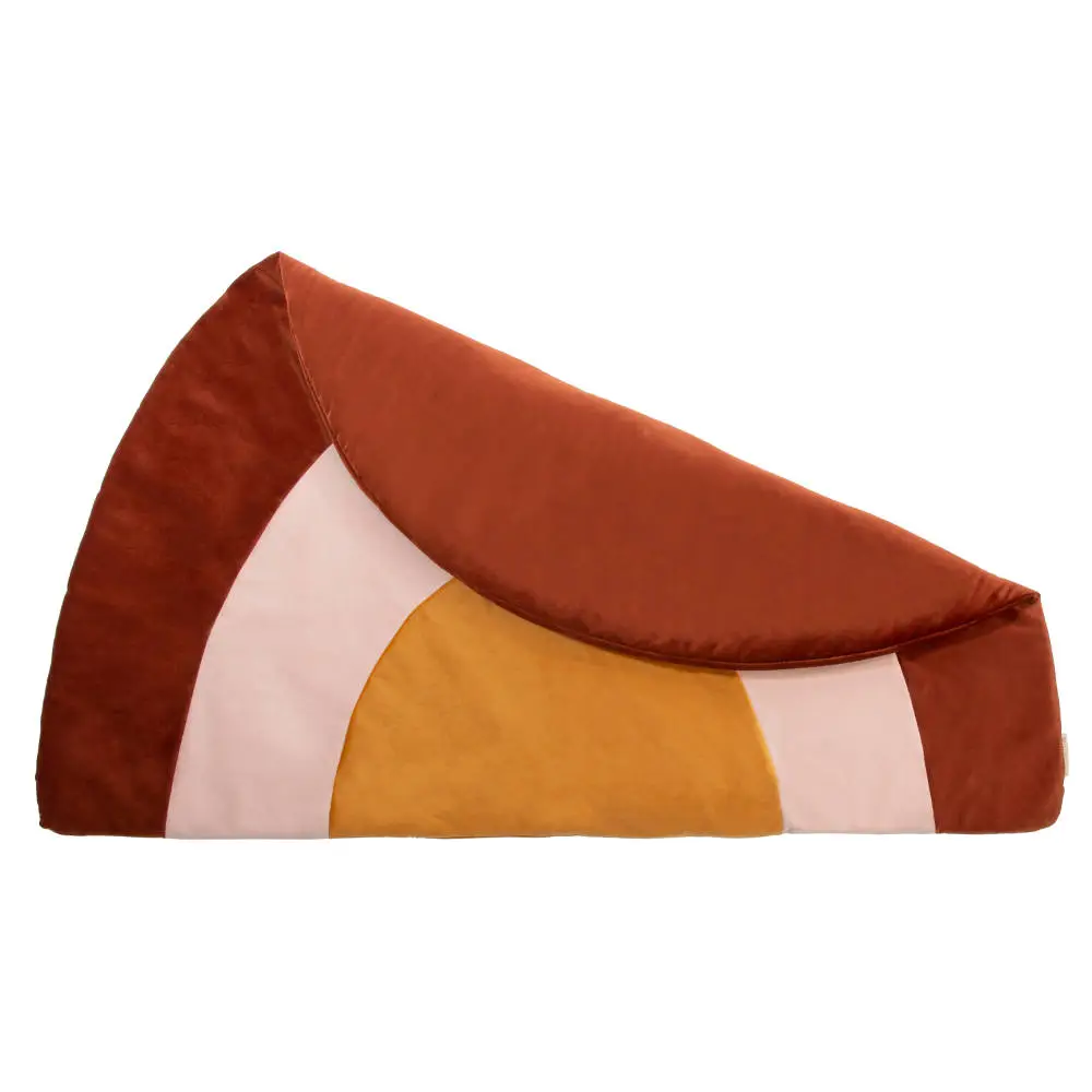 Speelkleed Rainbow Velvet Wild Brown van Nobodinoz – My Little Carpet