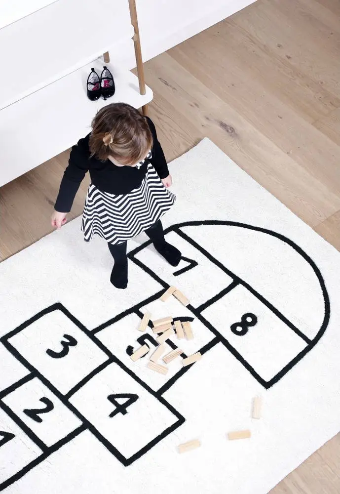 Vloerkleed Hopscotch, Hinkelbaan H0272 van Lilipinso - My Little Carpet