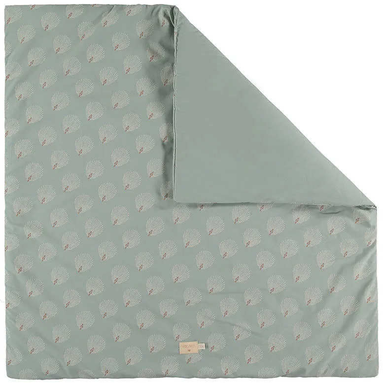 Speelkleed Colorado, White Gatsby Antique Green van Nobodinoz - My Little Carpet