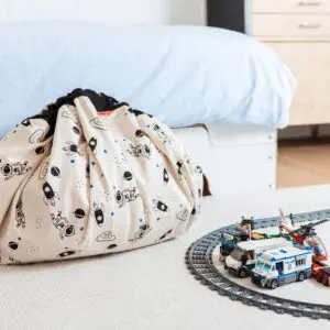 Speelkleed/Opbergzak 'Space, Glow in the dark' van Play and Go - My Little Carpet