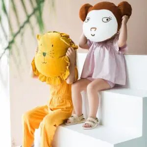 Knuffel Kussen Velvet Monkey van Wigiwama - My Little Carpet
