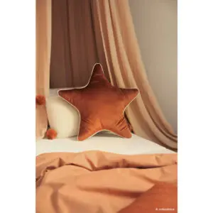 Velvet Kussen Aristote Star Wild Brown van Nobodinoz - My Little Carpet