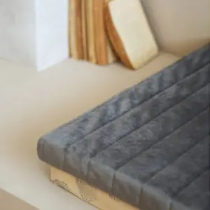 Speelmatras Zanzibar Velvet - Slate Grey van Nobodinoz - My Little Carpet