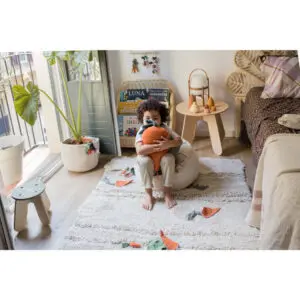 Gebreid Kussen Cathy the Carrot – My Little Carpet
