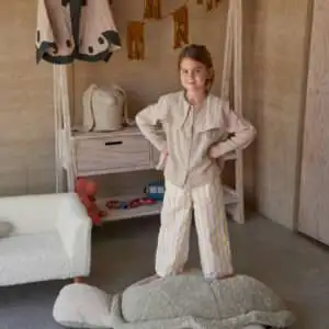 Poef Mrs. Turtle van Lorena Canals - My Little Carpet