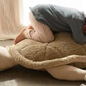 Poef Mrs. Turtle van Lorena Canals - My Little Carpet