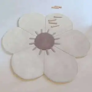 Wollen vloerkleed Daisy van Nattiot - My Little Carpet