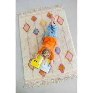 Rechthoekig vloerkleed Lea M TC2073 en Lea L TC2074 van Tapis Petit - My Little Carpet