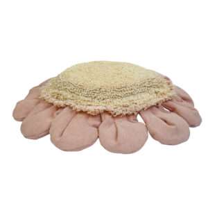 Vloerkussen Pink Daisy van Lorena Canals - My Little Carpet