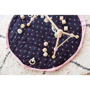 3 in 1 Speelkleed/Speeltas/Luiertas - SOFT - Flowers van Play and Go - My Little Carpet