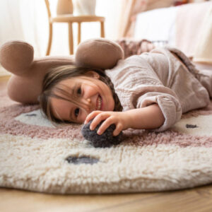 Wasbaar vloerkleed Miss Mighty Mouse Woolable van Lorena Canals x Edgar Plans - My Little Carpet