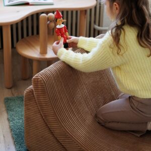 Modulaire speel- en relaxstoel voor kinderen in bruine tint