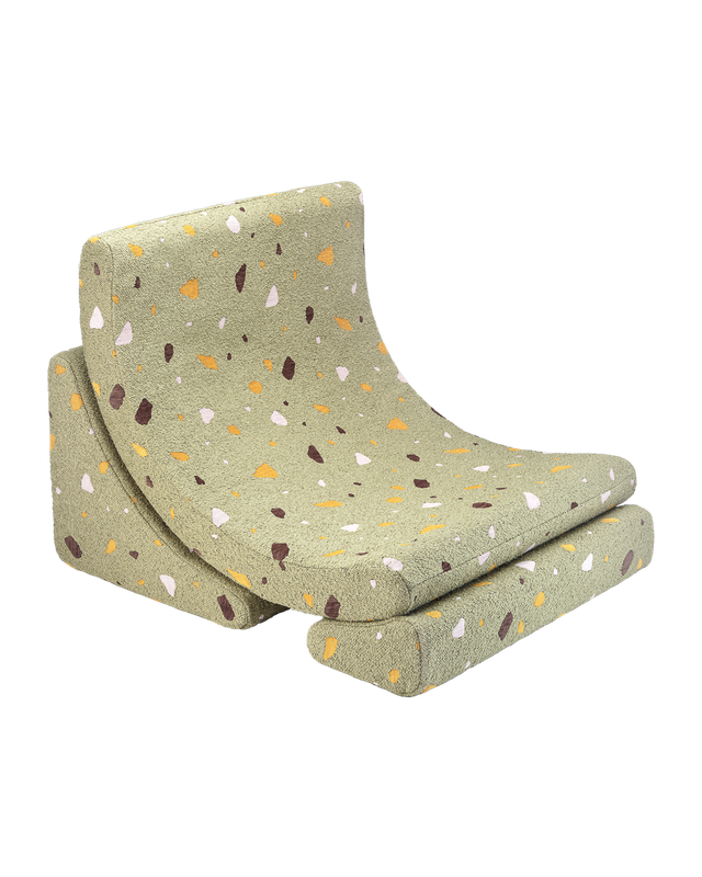Wigiwama Moon Chair Terrazzo Moss kinderfauteuil in mosgroen met terrazzo print 65x55x80 cm