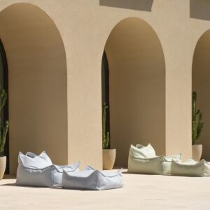 Weerbestendige kinderzitzak voor buitengebruik met moderne Scandinavische uitstraling