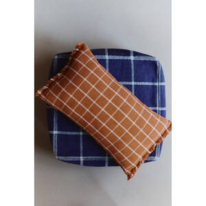 Trendy kussen Geo Block Terracotta Lorena Canals geïnspireerd op Bauhaus stijl