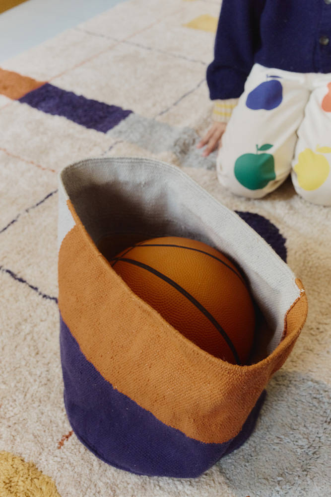 Multicolor opbergmand 30x30 cm voor kinderkamer met geometrische vormen en lijnen