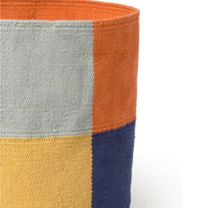 Stijlvolle opbergmand met grafisch design uit de Less is More collectie