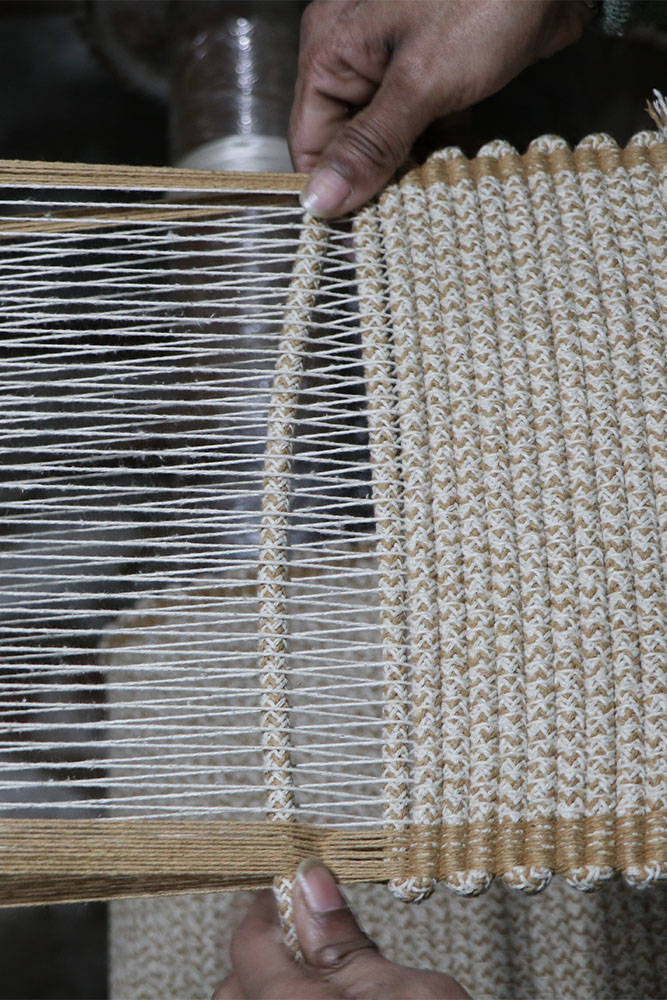 <strong>Lorena Canals</strong> <BR> Opbergmand Handloom Vertical <BR> Natural <BR> Ø35 x 25 cm - Afbeelding 6