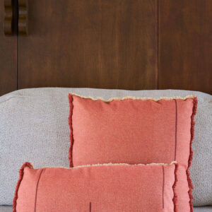 <strong>Lorena Canals</strong> <BR> Vierkant Kussen Vertical <BR> New Terracota <BR> 45x45 cm - Afbeelding 3