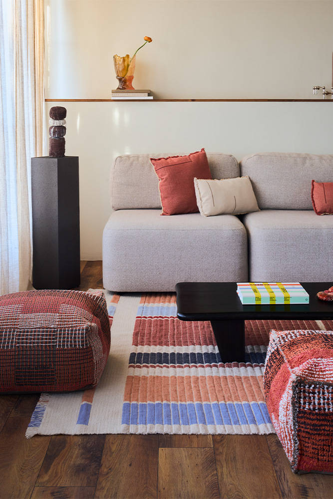 <strong>Lorena Canals</strong> <BR> Omkeerbare Poef Hocker City <BR> Maple Red <BR> 54x54x27 cm - Afbeelding 5