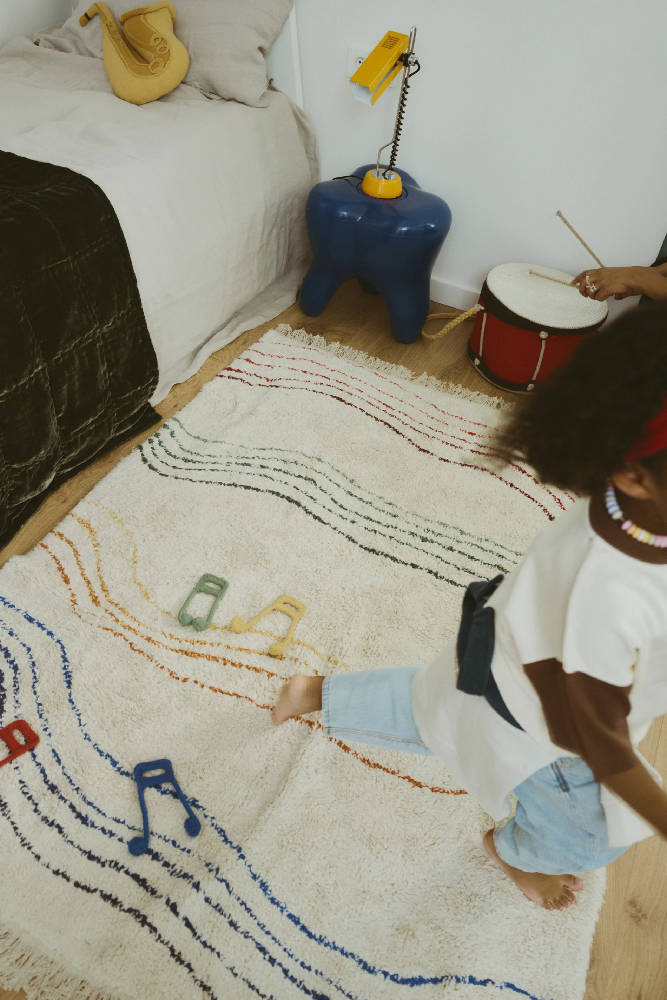 <strong>Lorena Canals</strong> <BR> Vloerkleed/Speelkleed Musical Notes <BR> Colors <BR> 160x120 - 240x170 cm - Afbeelding 3